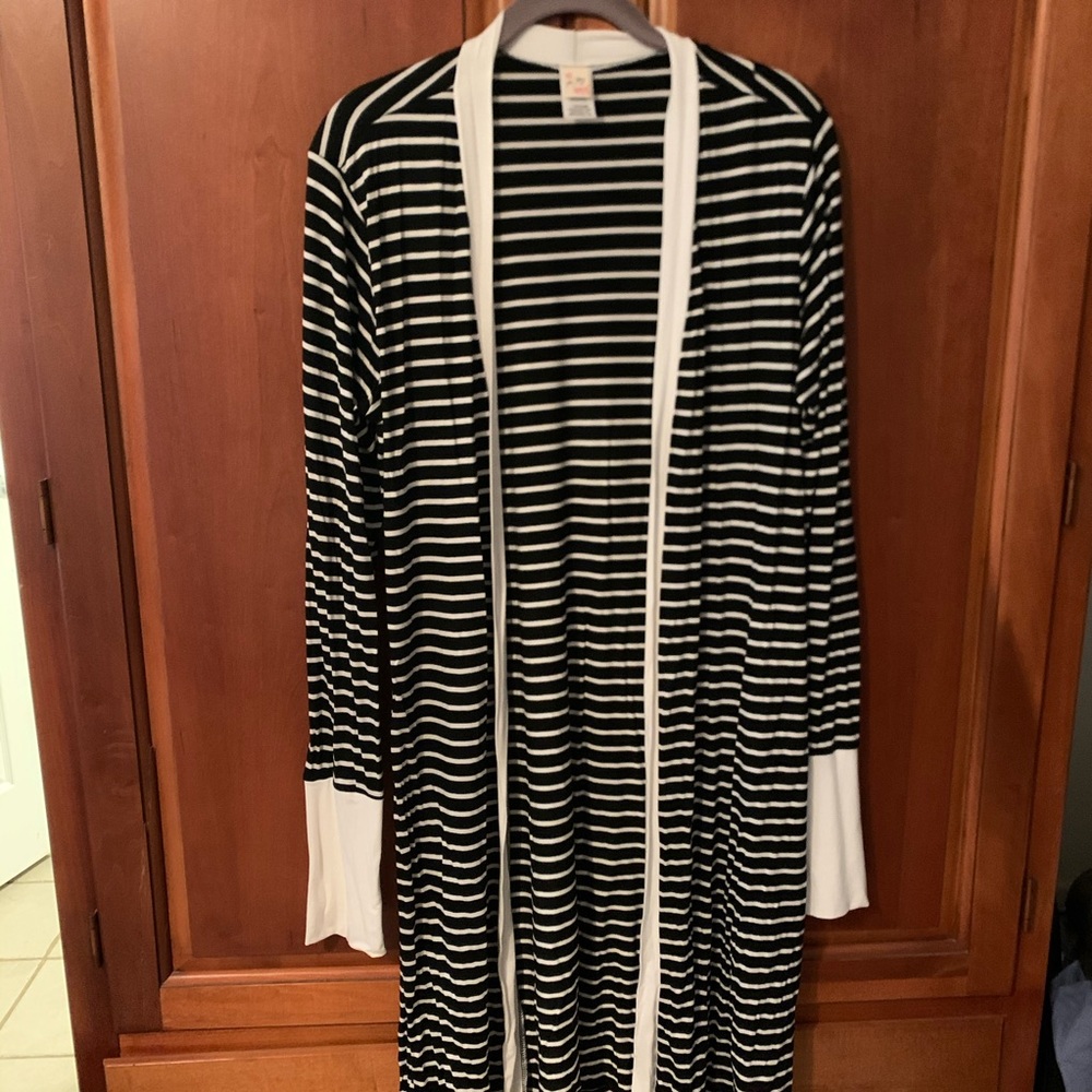 Maxi Cardigan (with thumb holes!) Size M NWOT